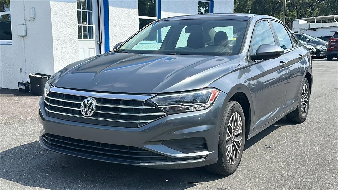 Volkswagen Jetta  2021