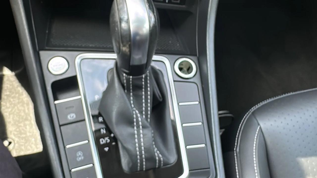 Volkswagen Jetta  2021