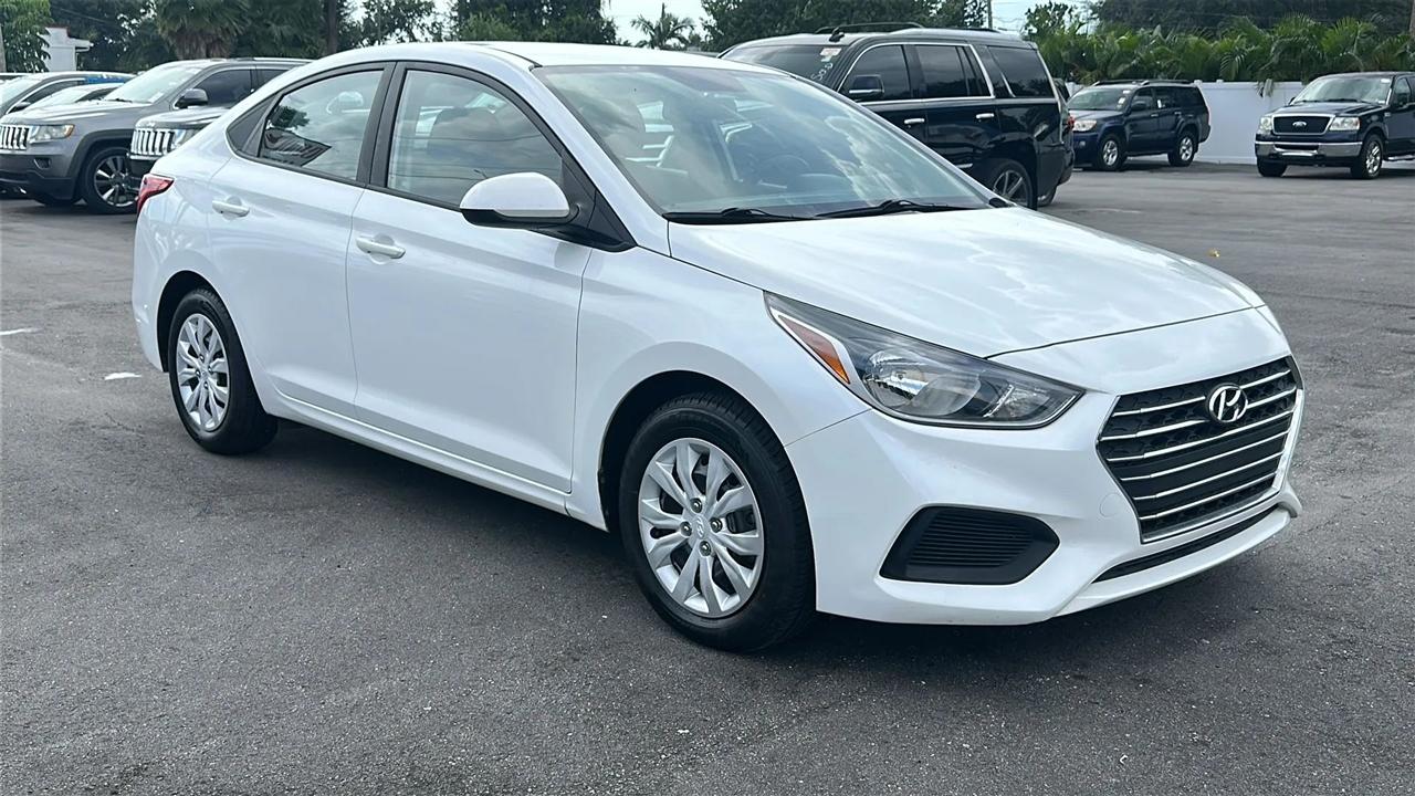 Hyundai Accent  2020