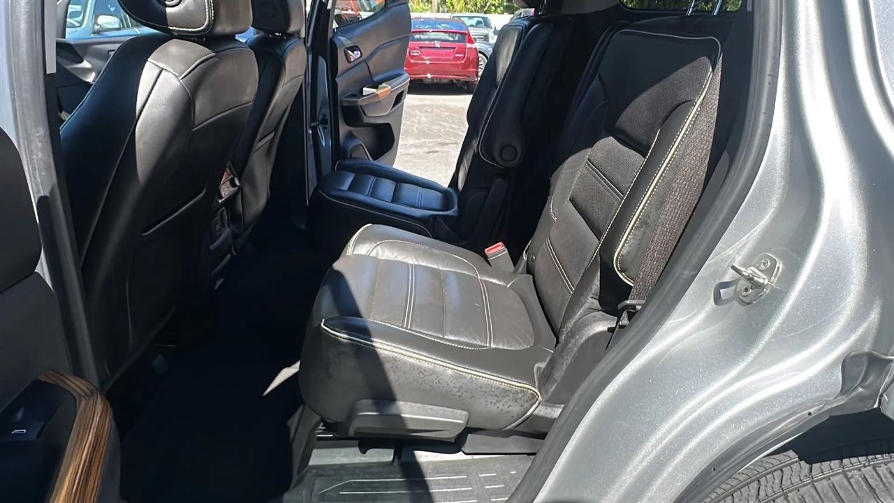 GMC Acadia  2017