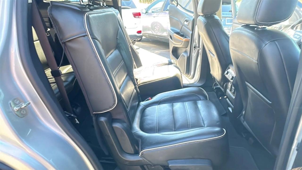 GMC Acadia  2017