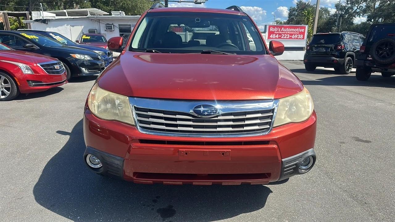 Subaru Forester  2010