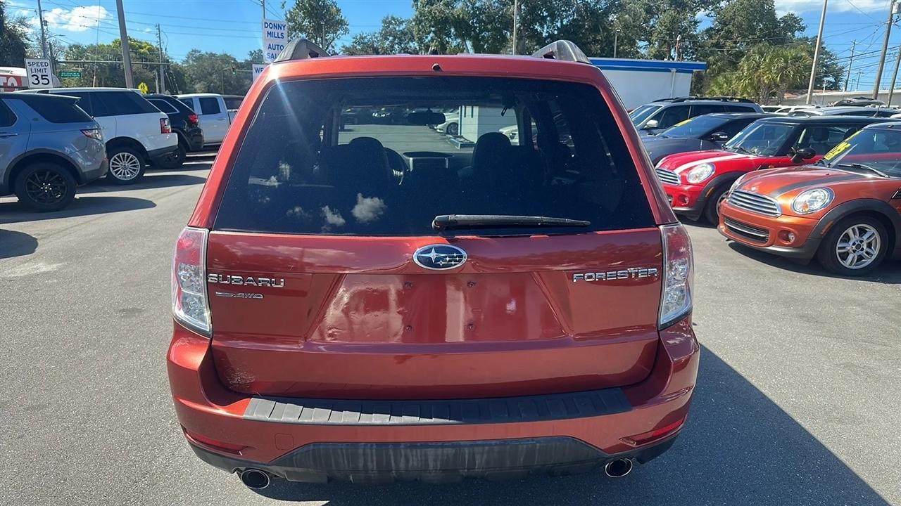 Subaru Forester  2010
