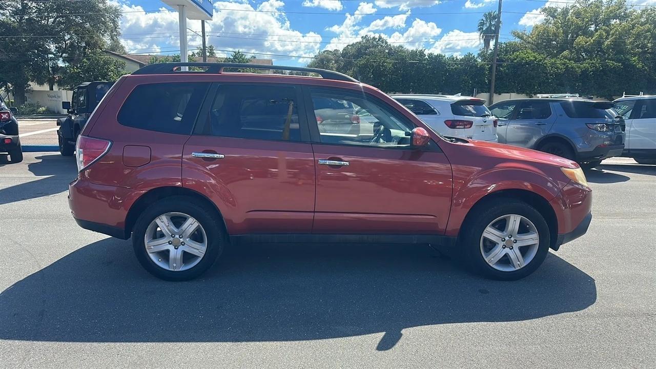 Subaru Forester  2010