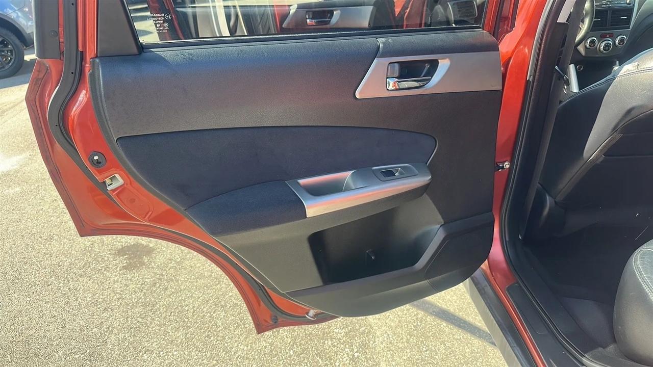 Subaru Forester  2010