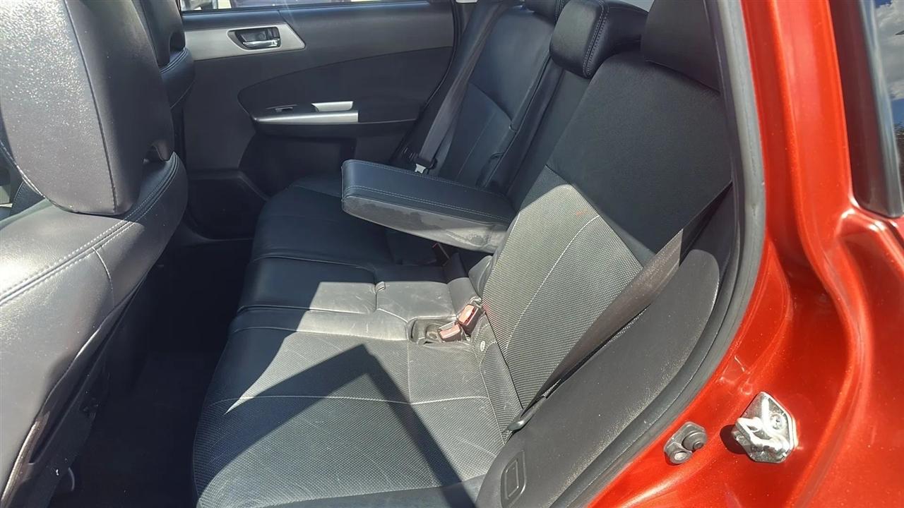 Subaru Forester  2010