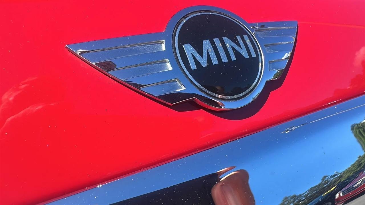 MINI Cooper Hardtop  2011