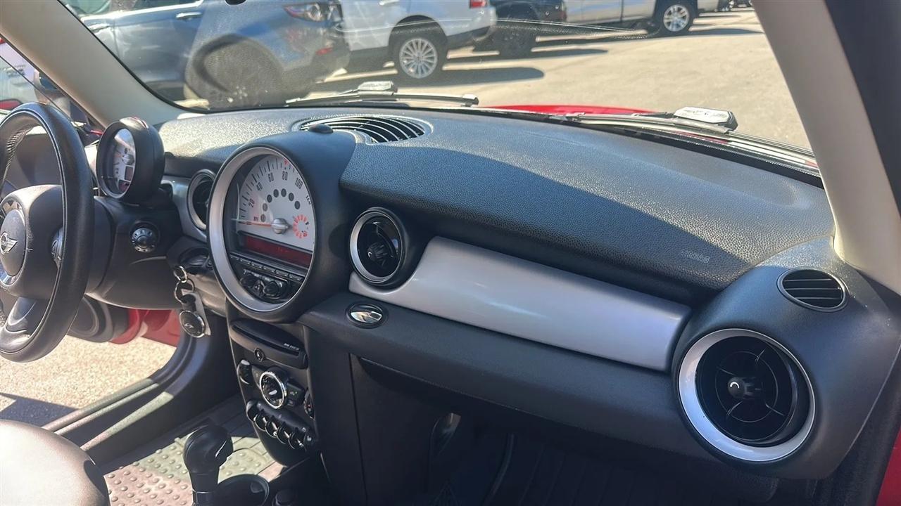 MINI Cooper Hardtop  2011