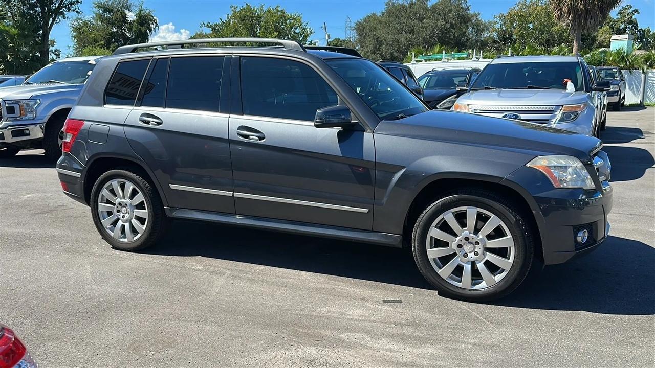 Mercedes-Benz GLK-Class  2011