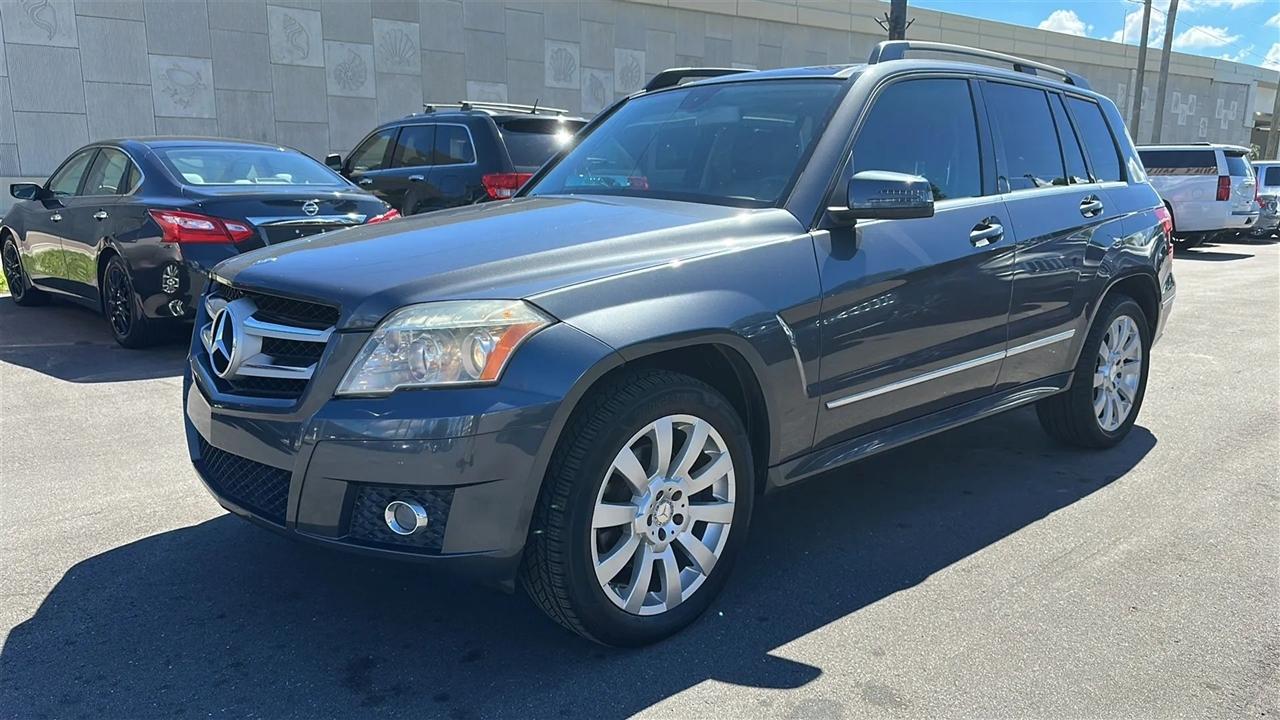 Mercedes-Benz GLK-Class  2011
