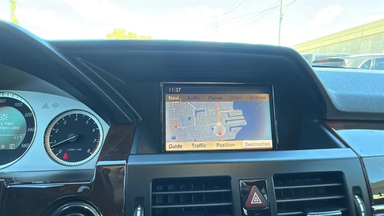 Mercedes-Benz GLK-Class  2011