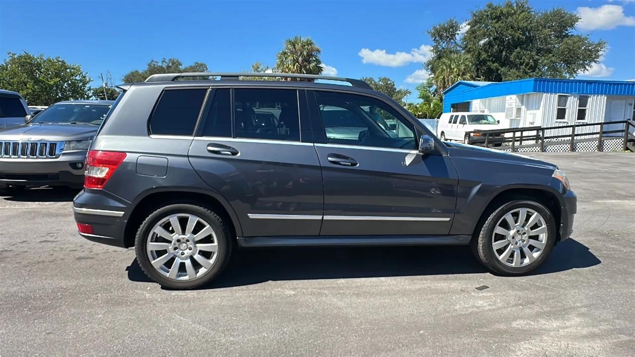 Mercedes-Benz GLK-Class  2011