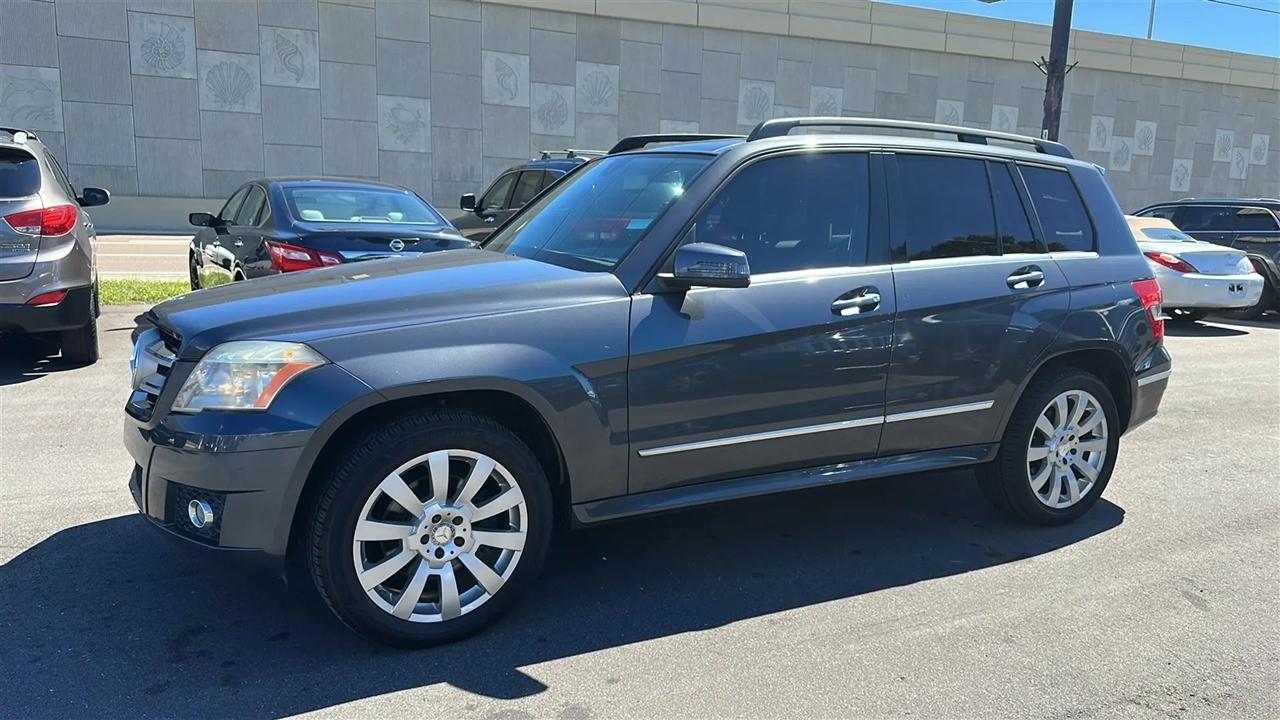 Mercedes-Benz GLK-Class  2011