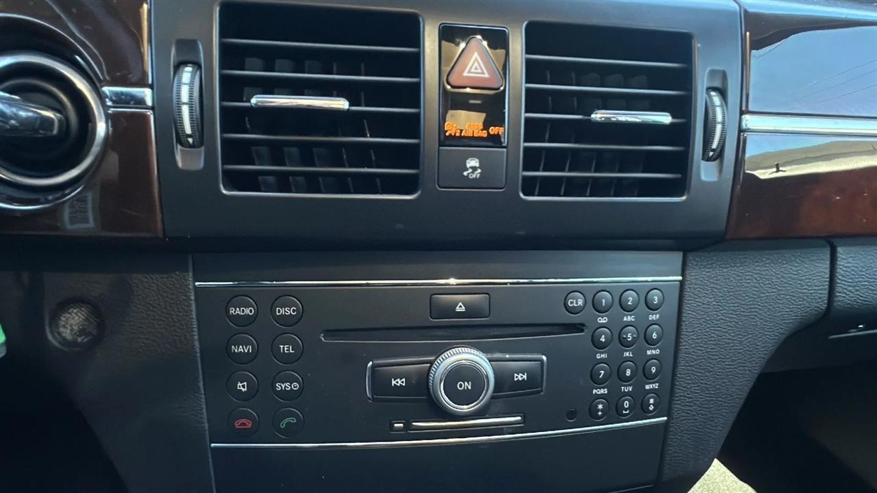 Mercedes-Benz GLK-Class  2011