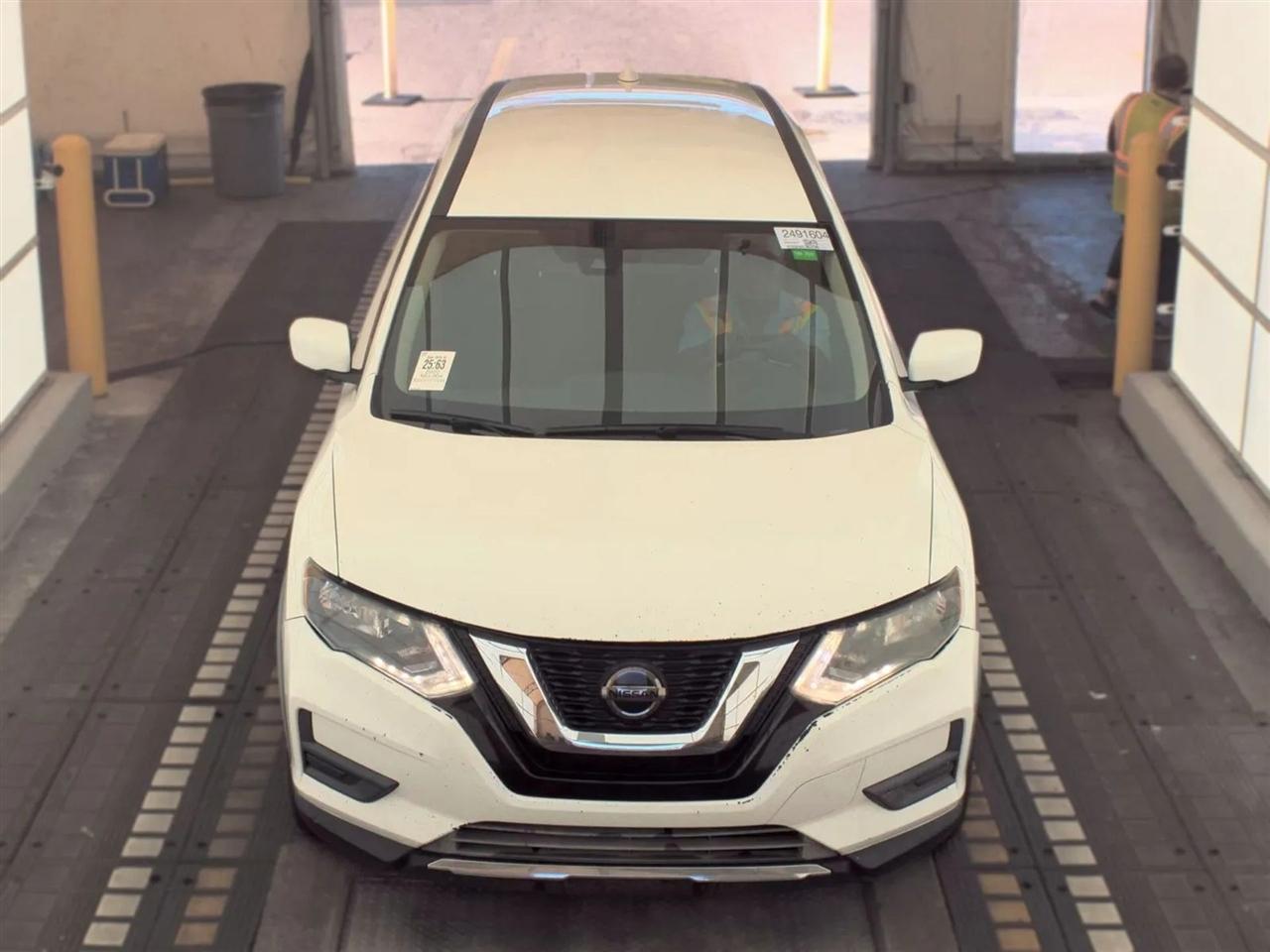 Nissan Rogue  2020