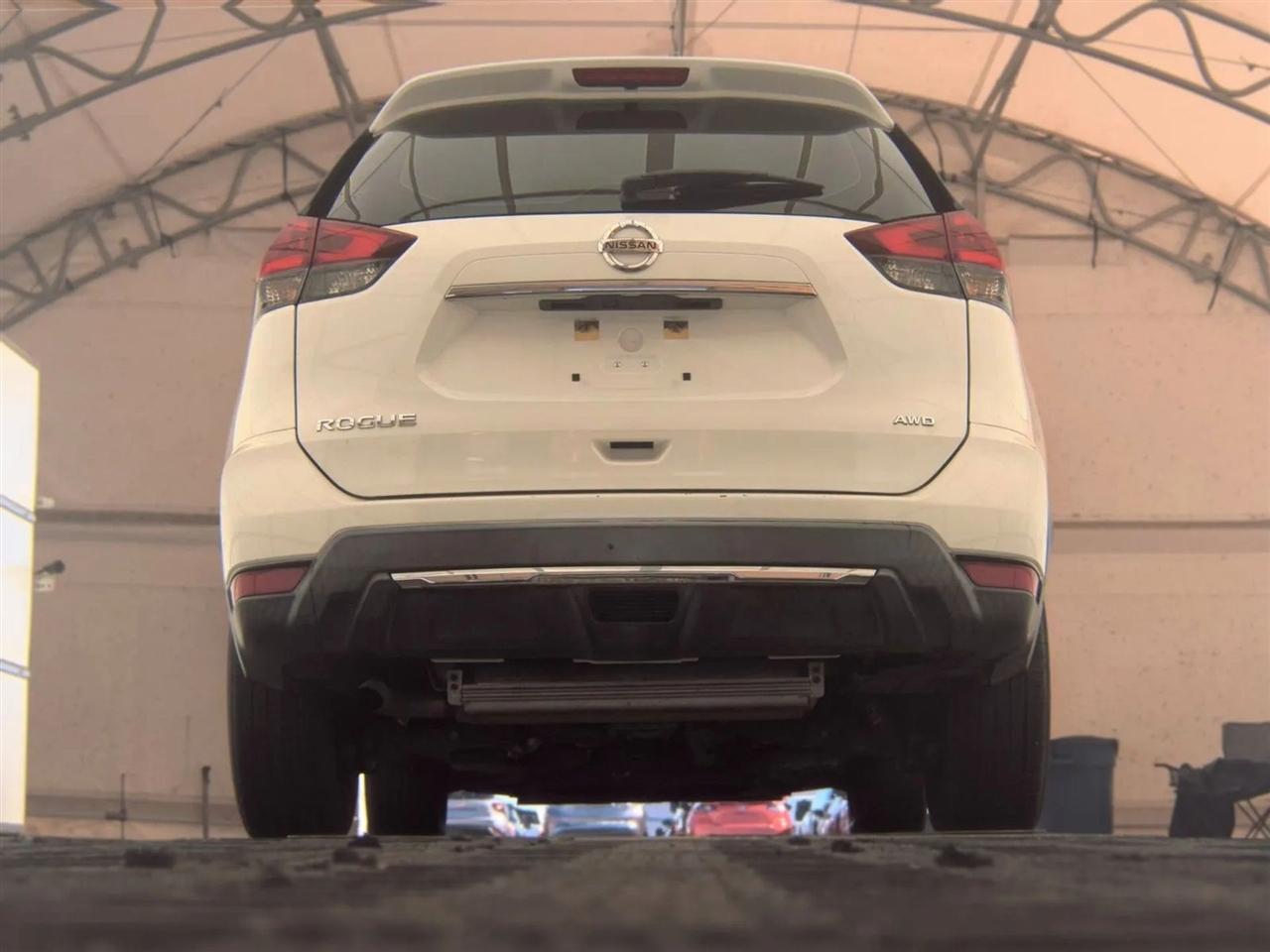 Nissan Rogue  2020