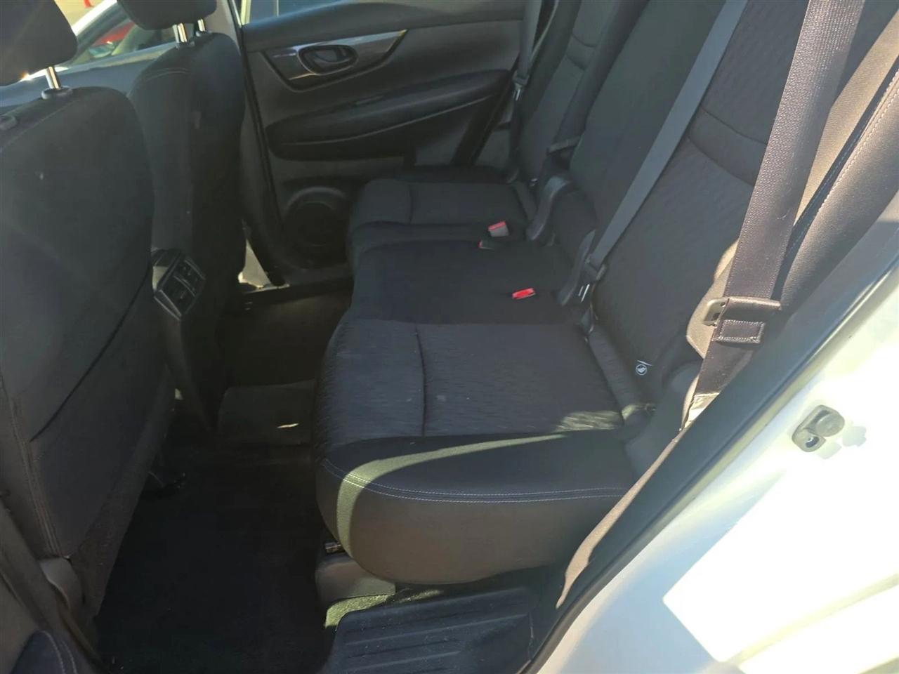 Nissan Rogue  2020