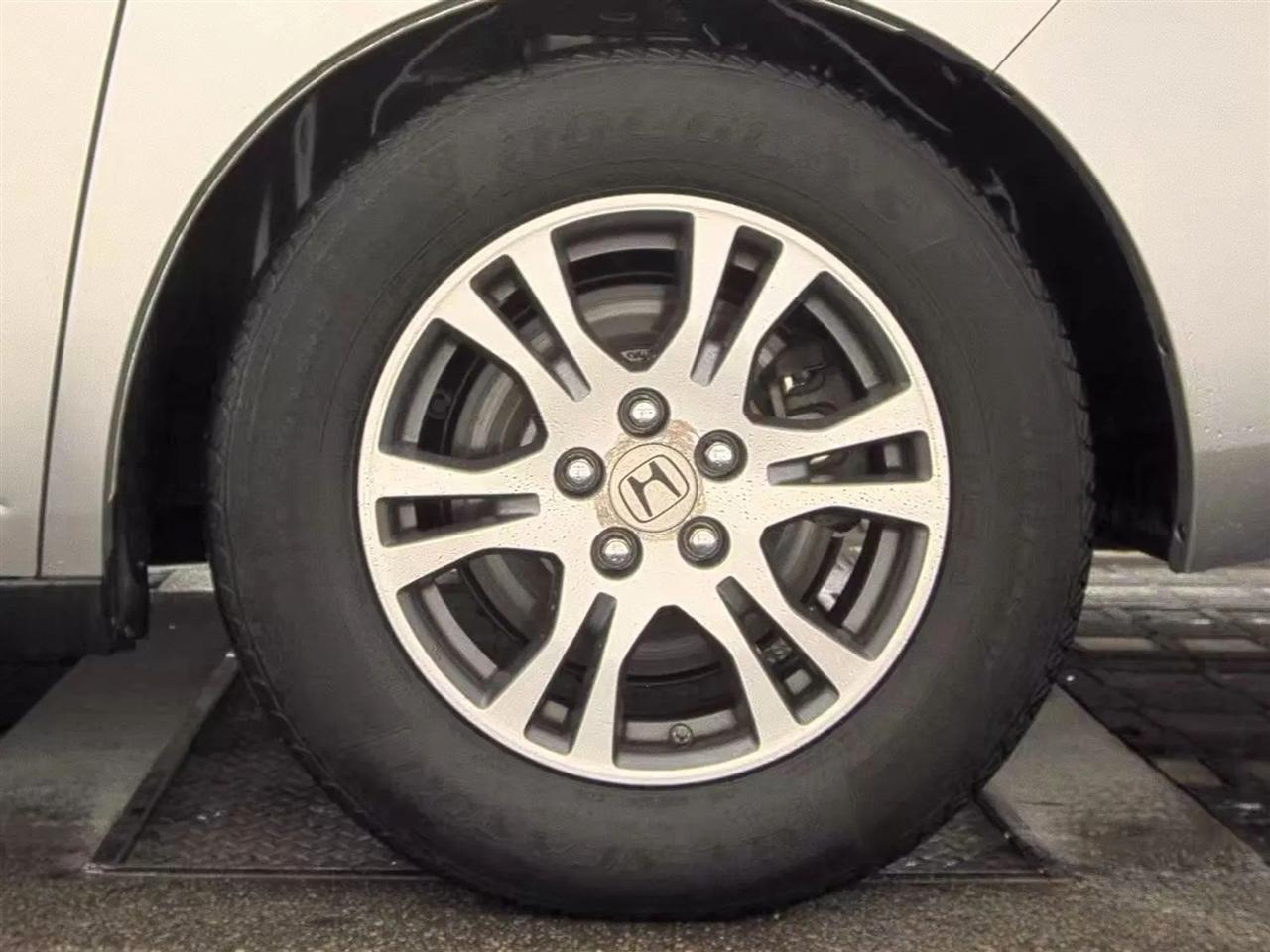 Honda Odyssey  2012