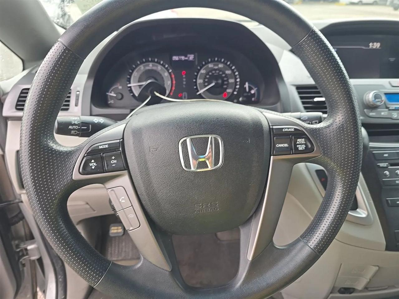 Honda Odyssey  2012