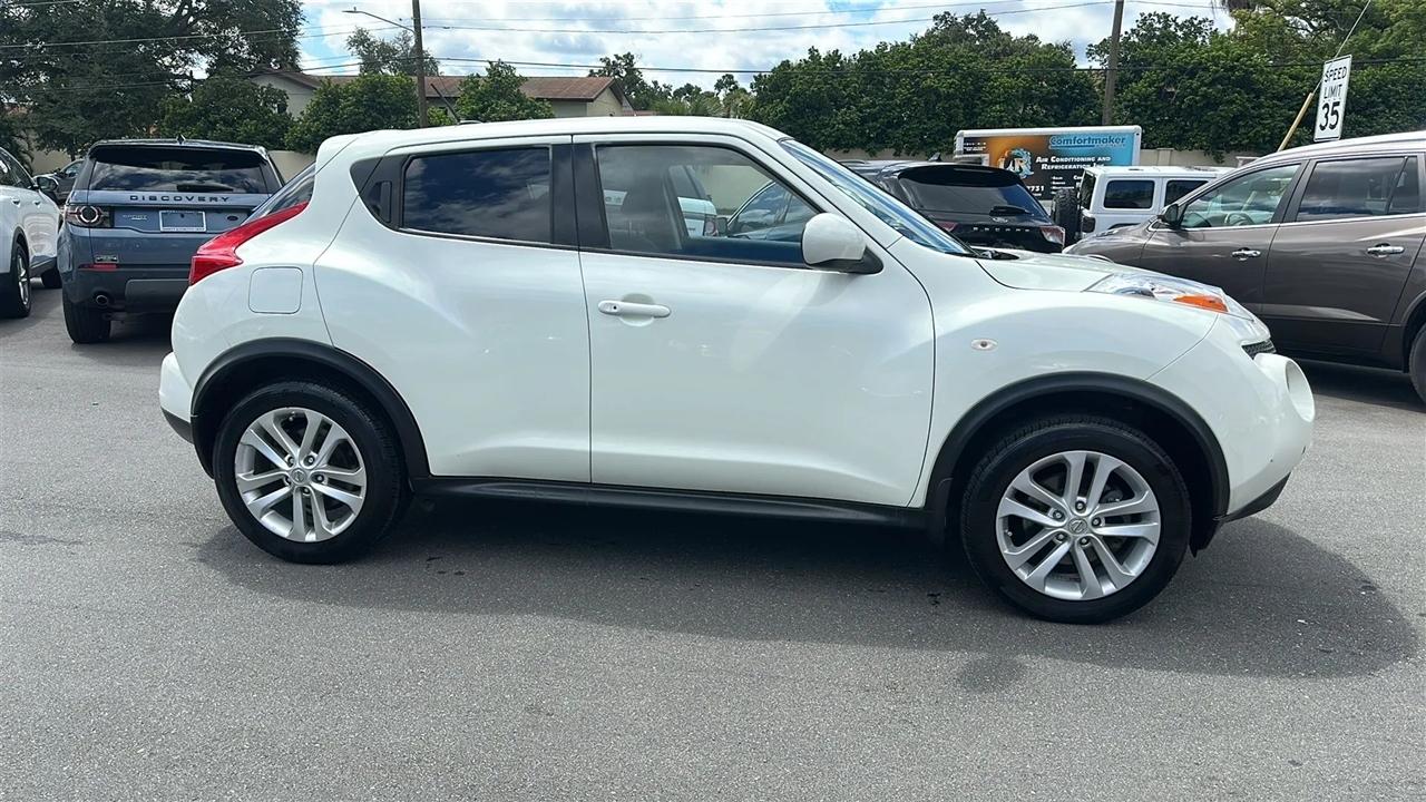Nissan Juke  2012