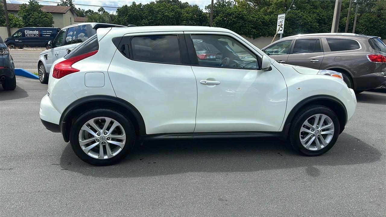 Nissan Juke  2012