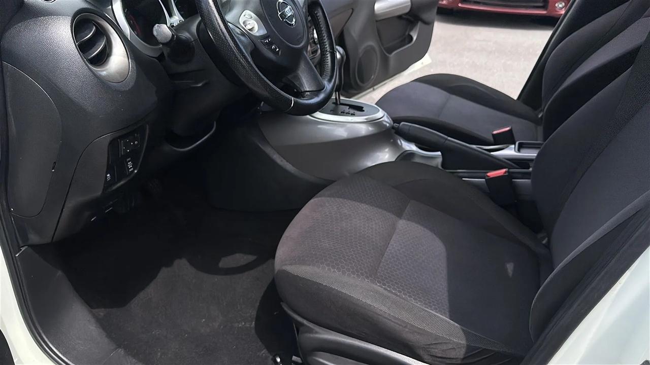 Nissan Juke  2012