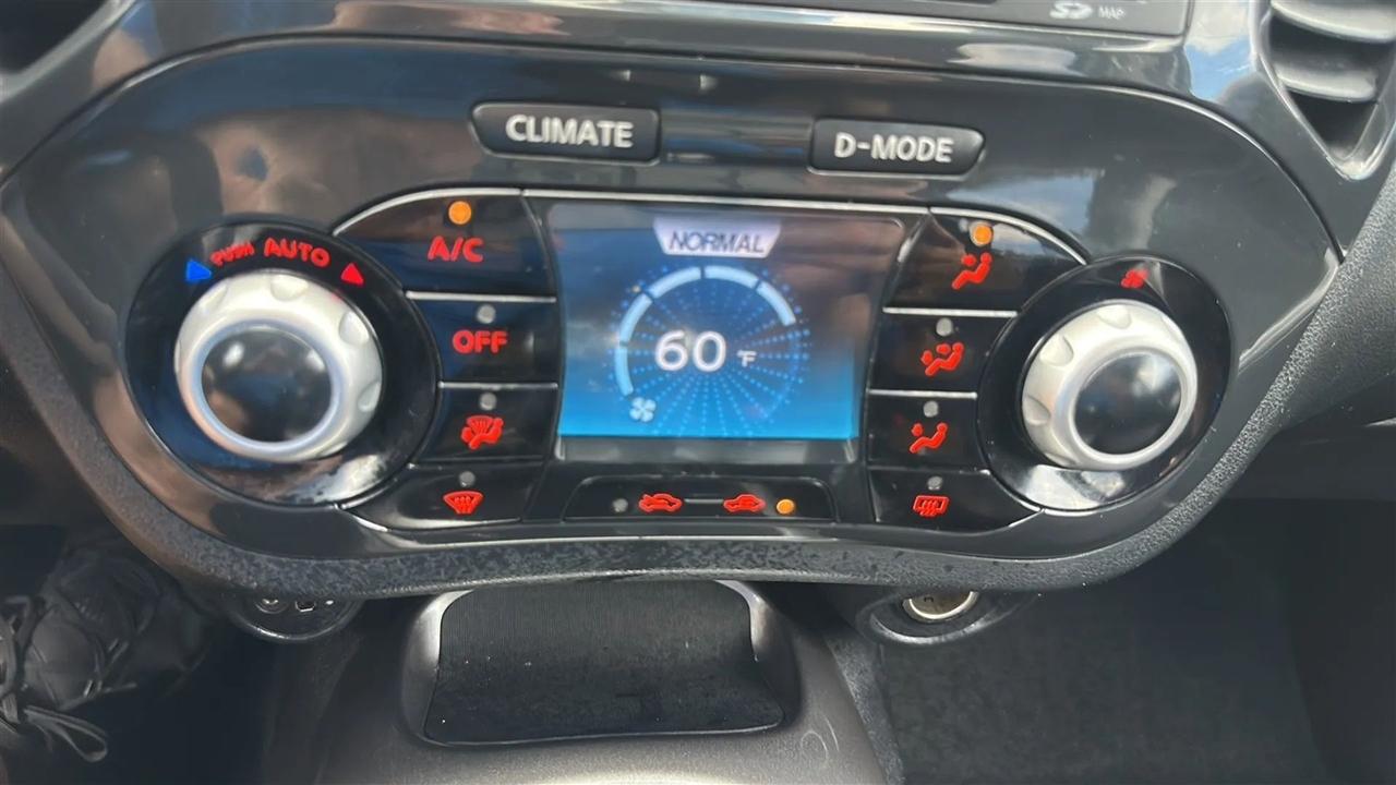 Nissan Juke  2012