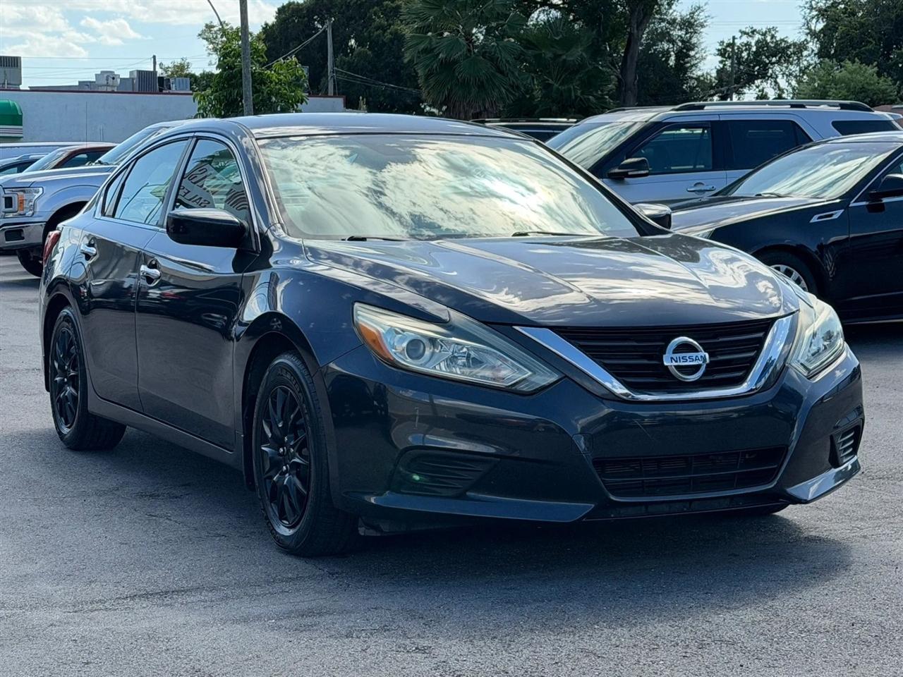 Nissan Altima  2016