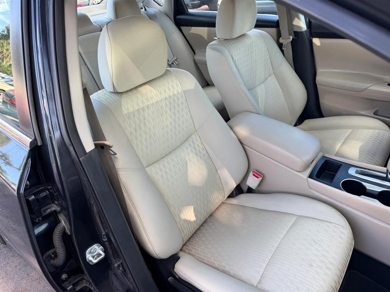 Nissan Altima  2016