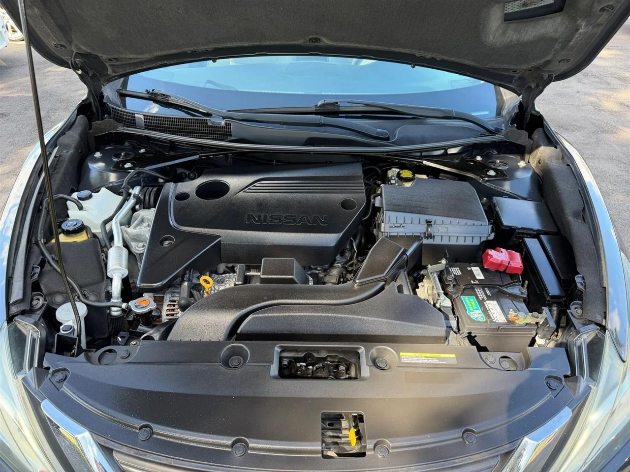 Nissan Altima  2016