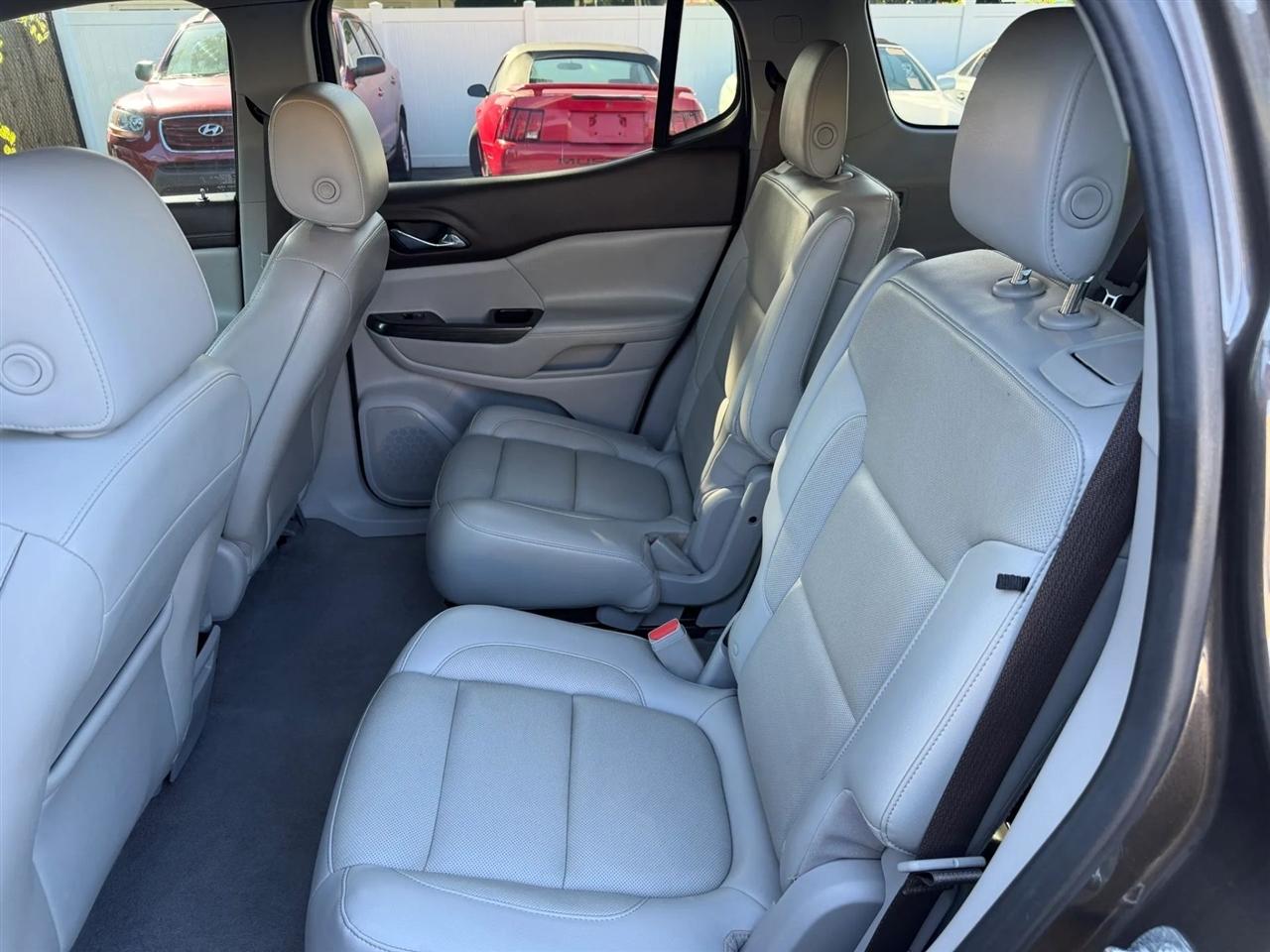 GMC Acadia  2019