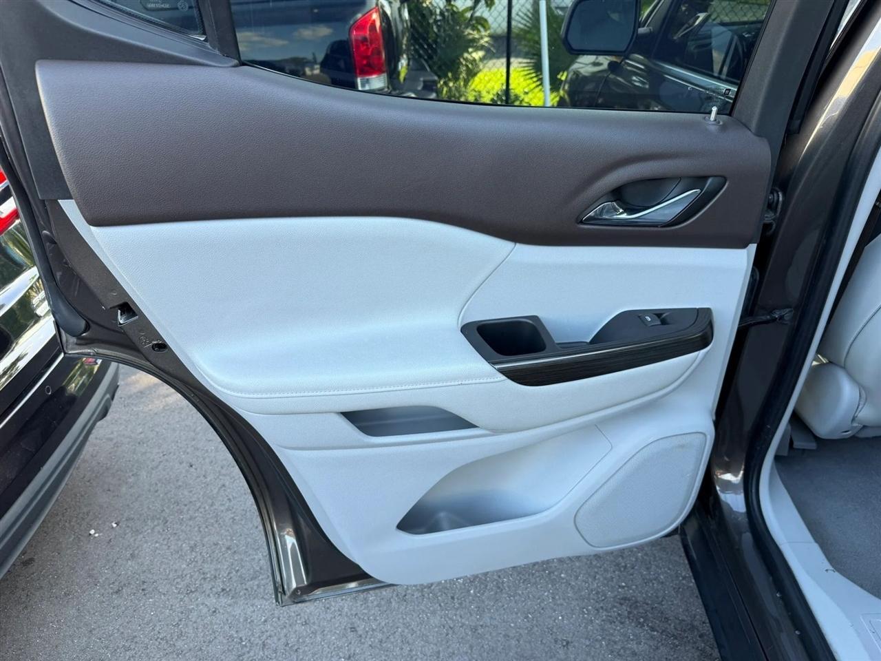GMC Acadia  2019