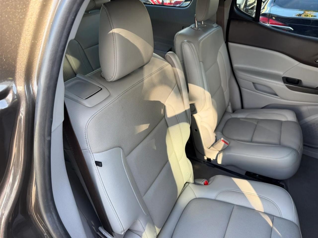 GMC Acadia  2019