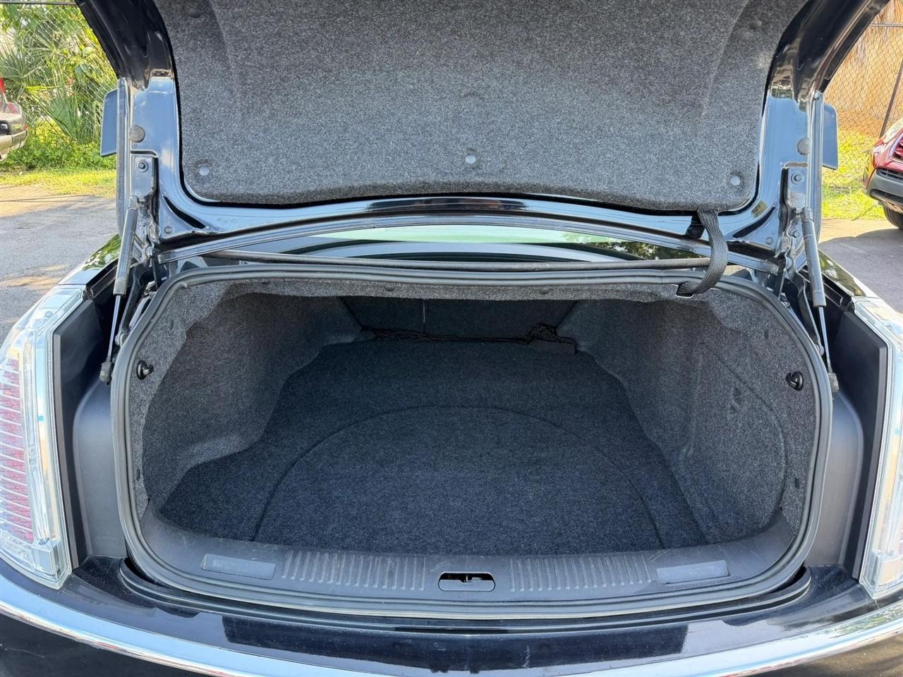 Cadillac CTS Sedan  2011