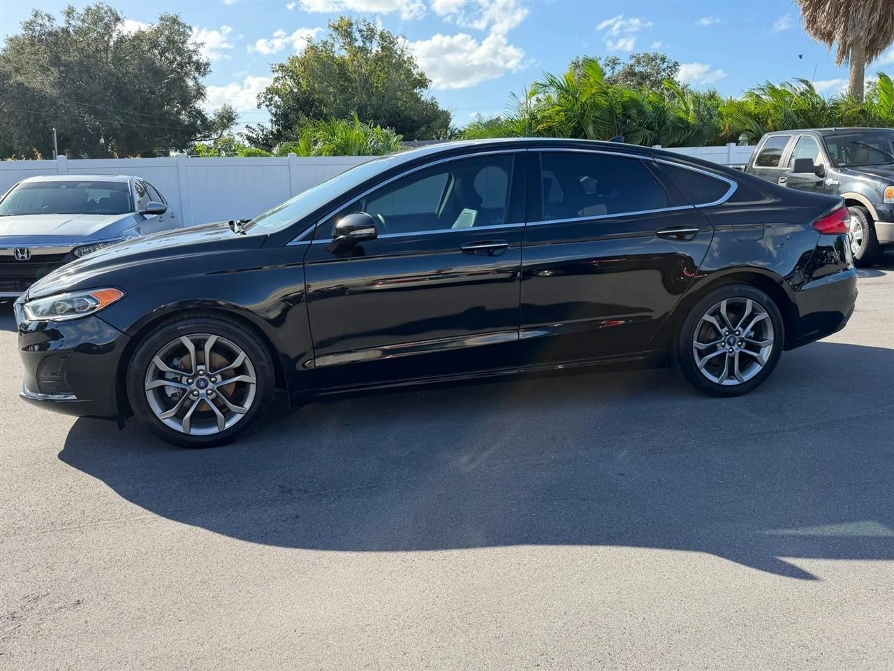 Ford Fusion  2019