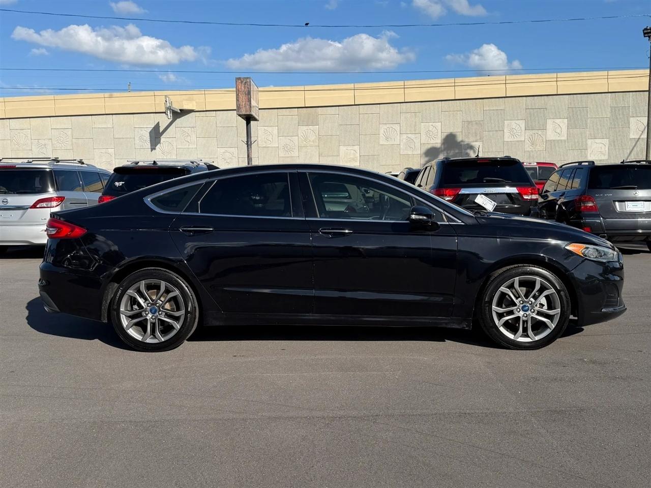Ford Fusion  2019