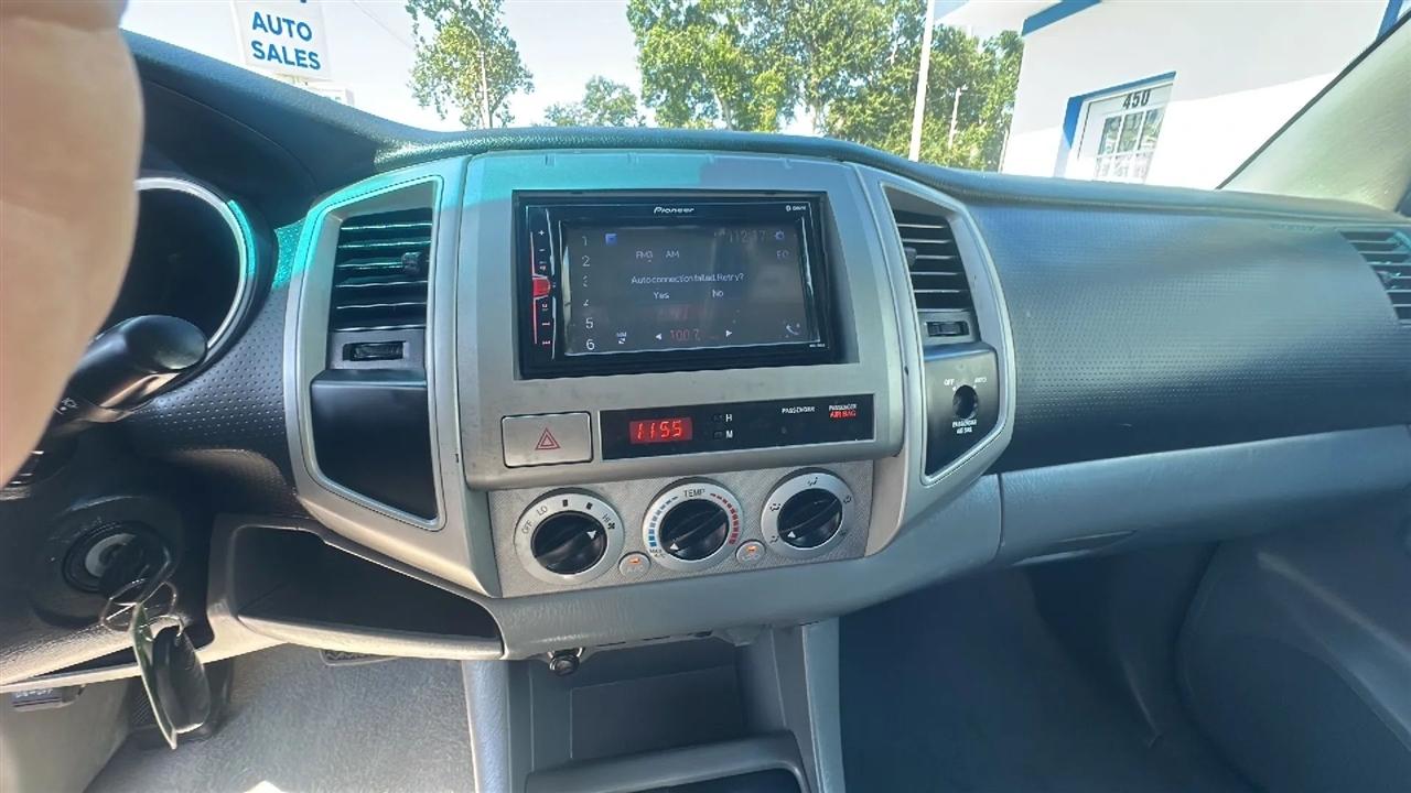 Toyota Tacoma  2010