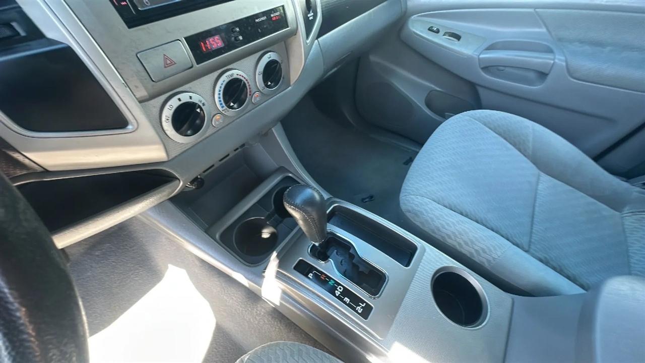Toyota Tacoma  2010