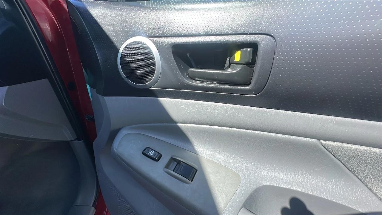 Toyota Tacoma  2010
