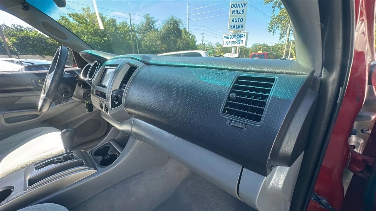 Toyota Tacoma  2010