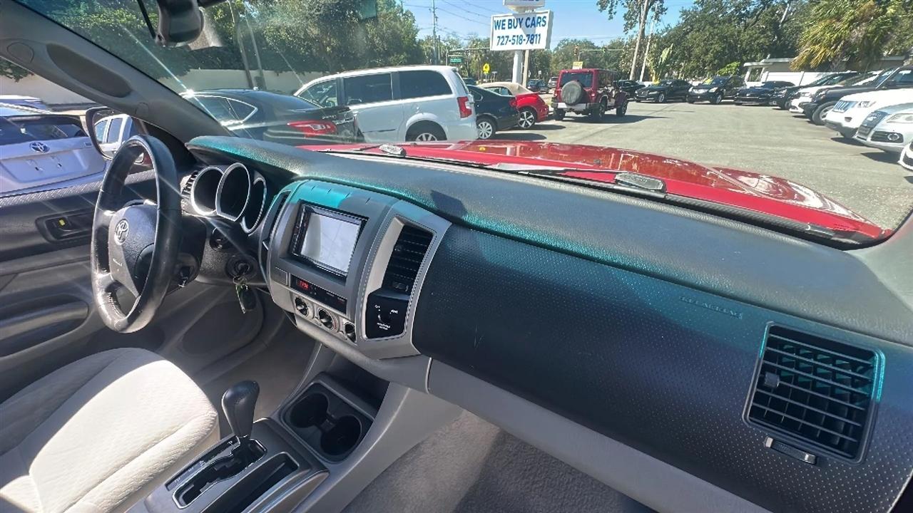 Toyota Tacoma  2010