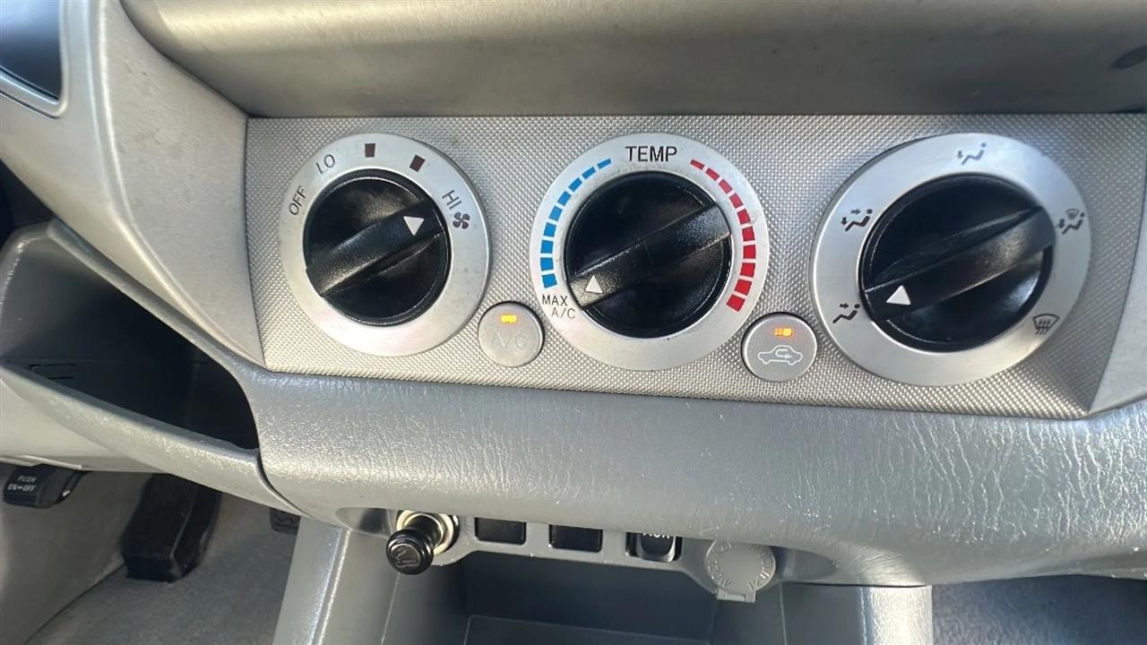 Toyota Tacoma  2010