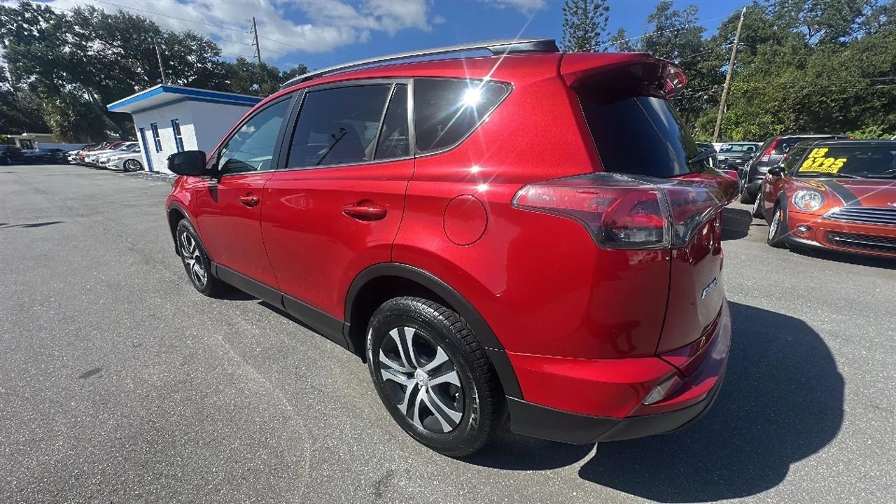 Toyota RAV4  2017