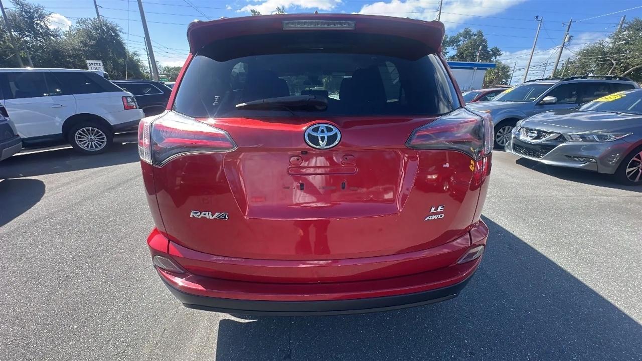 Toyota RAV4  2017
