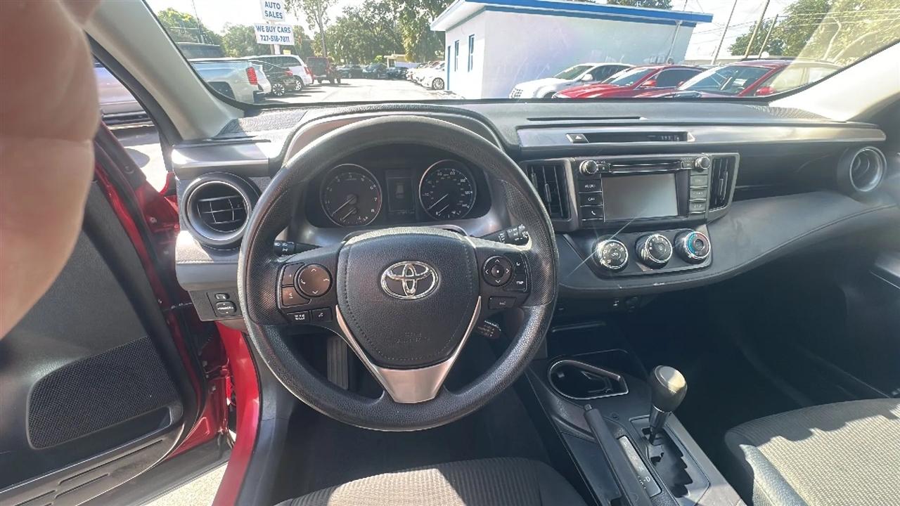 Toyota RAV4  2017