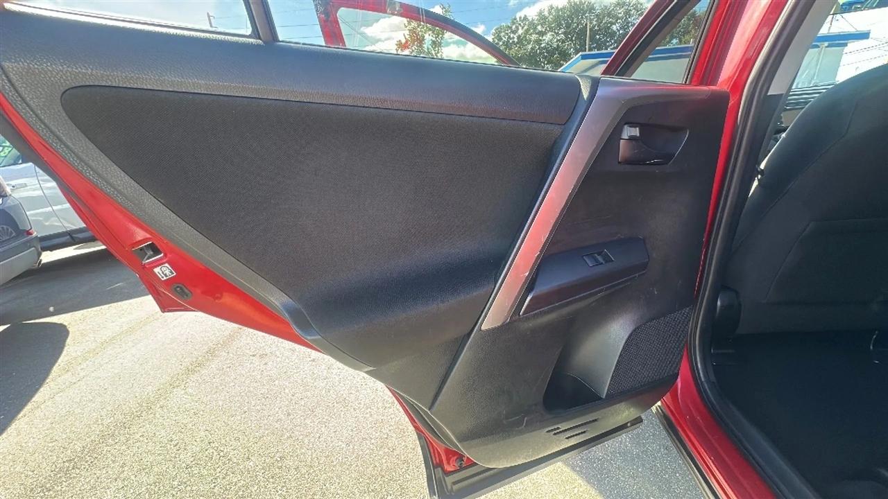 Toyota RAV4  2017
