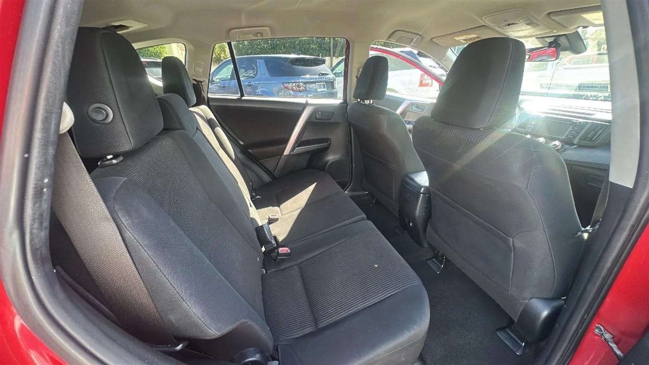 Toyota RAV4  2017