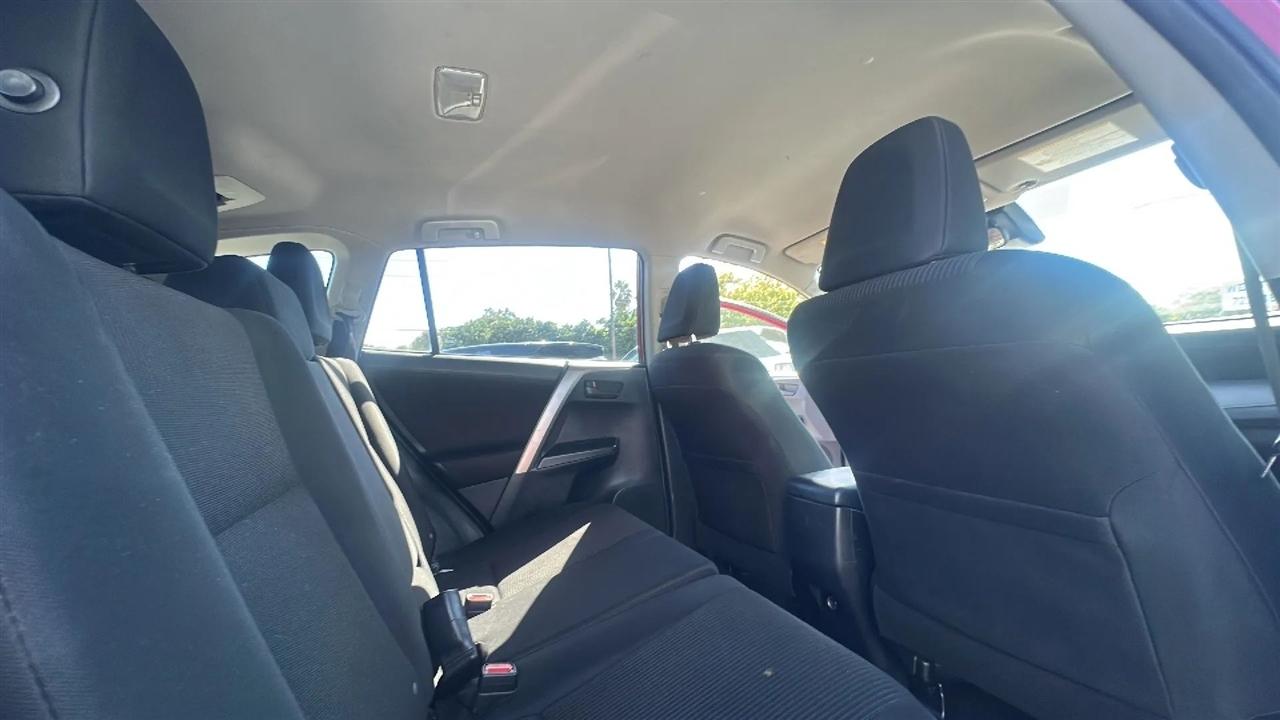 Toyota RAV4  2017