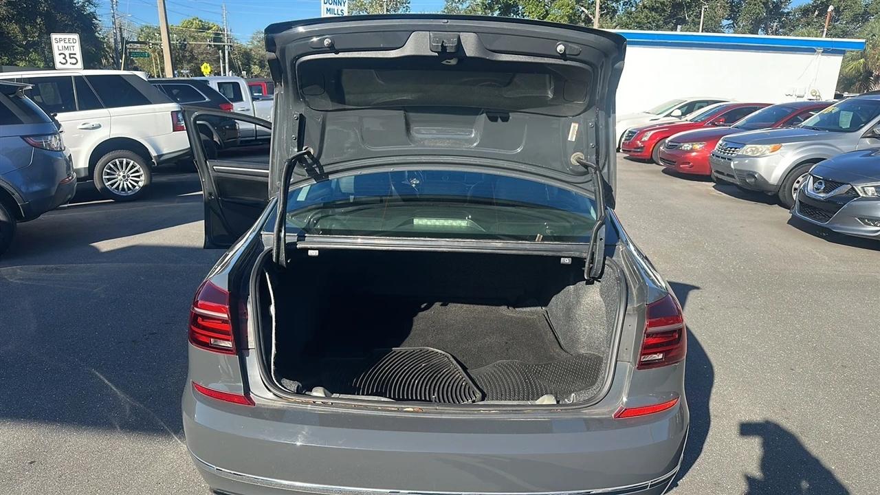 Volkswagen Passat  2017