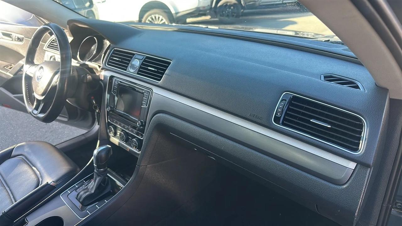 Volkswagen Passat  2017